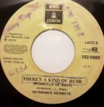 Disco de Vinilo Herman's Hermits - No Milk Today / There's A Kind Of Hush Vinyl Record