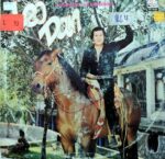 Disco de Vinilo Leo Dan - El Radio Está Tocando Tu Canción Vinyl Record