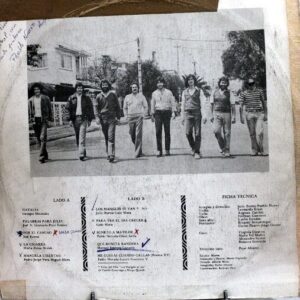 Disco de Vinilo Pueblo Nuevo - Por El Camino Vinyl Record