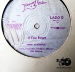 Disco de Vinilo Mike Albornoz - Un Balde De Agua Fria / San Viernes / Tus Besos Vinyl Record
