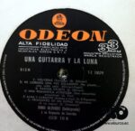 Disco de Vinilo Dino Olivieri Y Su Orquesta De Cuerdas - Una Guitarra Y La Luna Vinyl Record