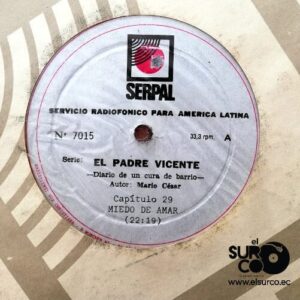 Disco de Vinilo El Padre Vicente - Diario De Un Cura De Barrio Capítulo 29 - 30 Vinyl Record
