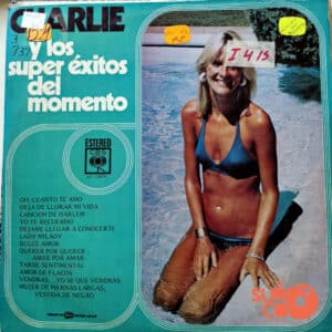 Disco de Vinilo Charlie - Y Los Súper Éxitos Del Momento Vinyl Record