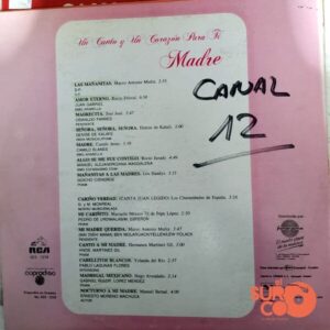 Disco de Vinilo Varios - Un Canto Y Un Corazón Para Ti Madre Vinyl Record