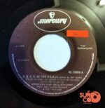 Disco de Vinilo John Cougar Mellencamp - R.O.C.K. In The U.S.A. / Small Town Vinyl Record