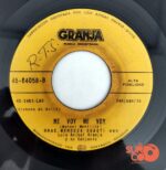 Disco de Vinilo Hermanas Mendoza Suasti - Sufridito / Me Voy Me Voy Vinyl Record