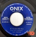 Disco de Vinilo Los Corazas - Recuerdos / La Forasterita Vinyl Record