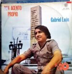 Disco de Vinilo Gabriel León - Con Acento Propio Vinyl Record