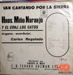 Disco de Vinilo Hermanos Miño Naranjo - Van Cantando Por La Sierra Vinyl Record