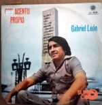 Disco de Vinilo Gabriel León - Con Acento Propio Vinyl Record