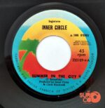 Disco de Vinilo Inner Circle - Summer In The City / We Come To Rock You Vinyl Record