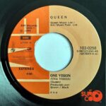 Disco de Vinilo Queen - Blurred Vision / One Vision Vinyl Record