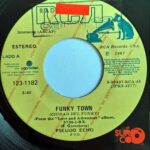 Disco de Vinilo Pseudo Echo - Funky Town / Listening (Promocional) Vinyl Record