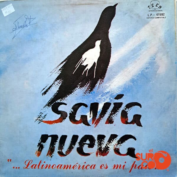 Disco de Vinilo Savia Nueva - Vinilo Latinoamérica Es Mi País Vinyl Record