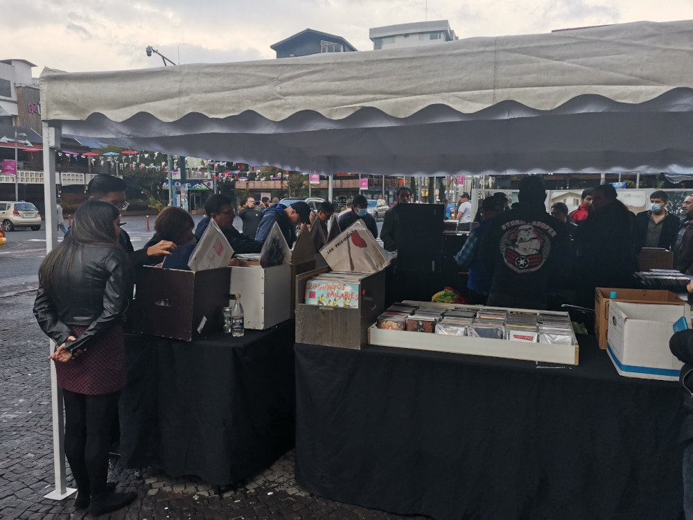 Feria de Vinilos Plaza Foch