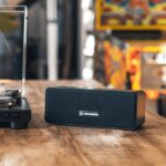 Parlante Bluetooth Portátil Audio Technica AT-SP65XBT con Micrófono y Batería de 12 h